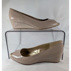 Bandolino B-Flexible Nude Patent Peep Toe Wedge Pumps Heels